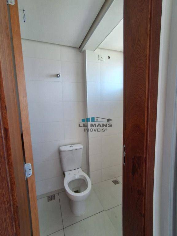 Apartamento à venda com 3 quartos, 98m² - Foto 11