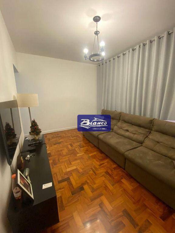 Casa à venda com 2 quartos, 90m² - Foto 8