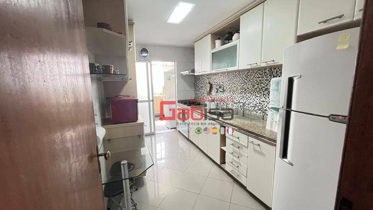 Apartamento à venda com 3 quartos, 120m² - Foto 5