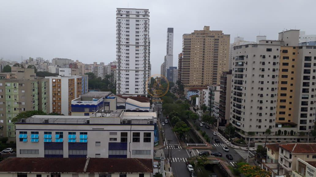 Cobertura à venda com 4 quartos, 300m² - Foto 2