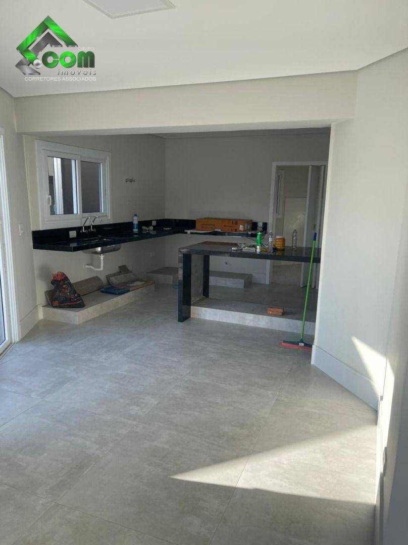 Casa à venda com 3 quartos, 300m² - Foto 16