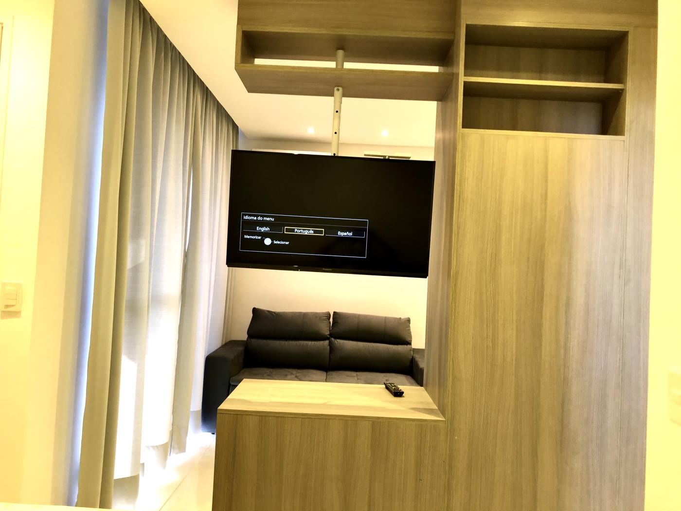 Apartamento para alugar com 2 quartos, 76m² - Foto 19