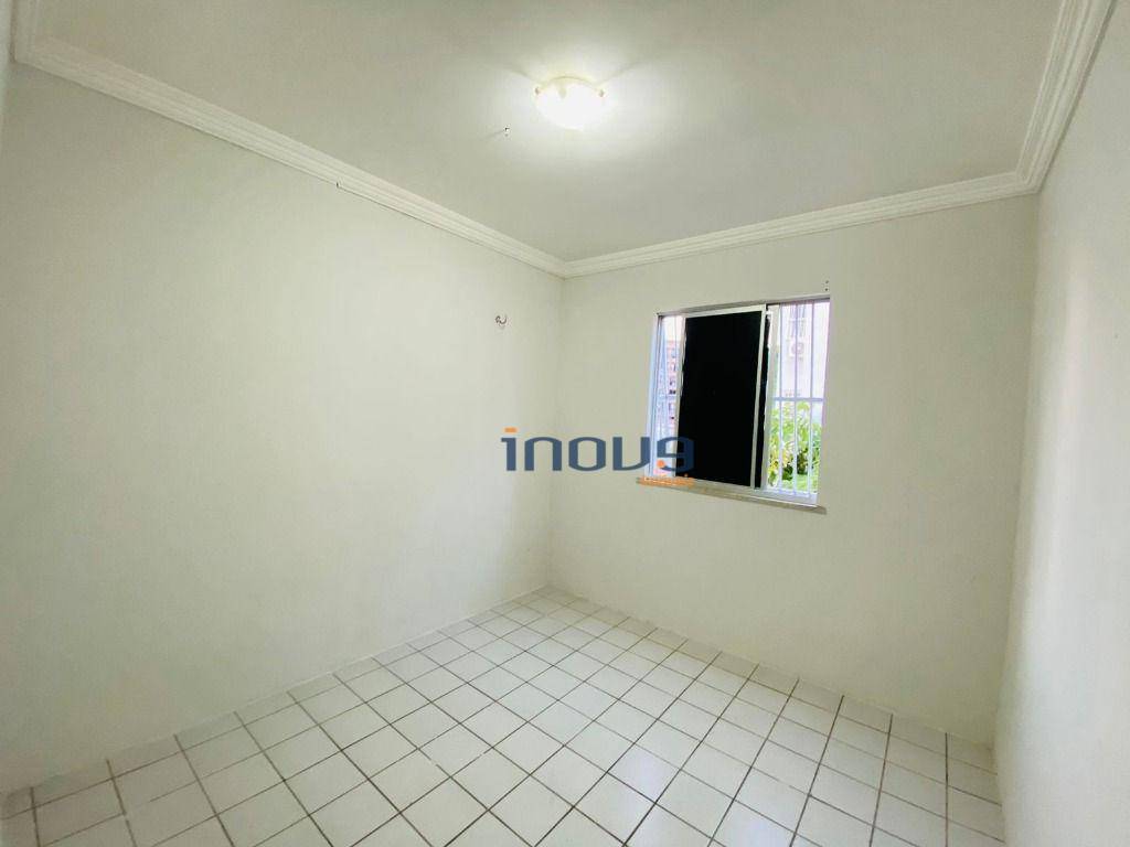 Apartamento para alugar com 2 quartos, 48m² - Foto 11