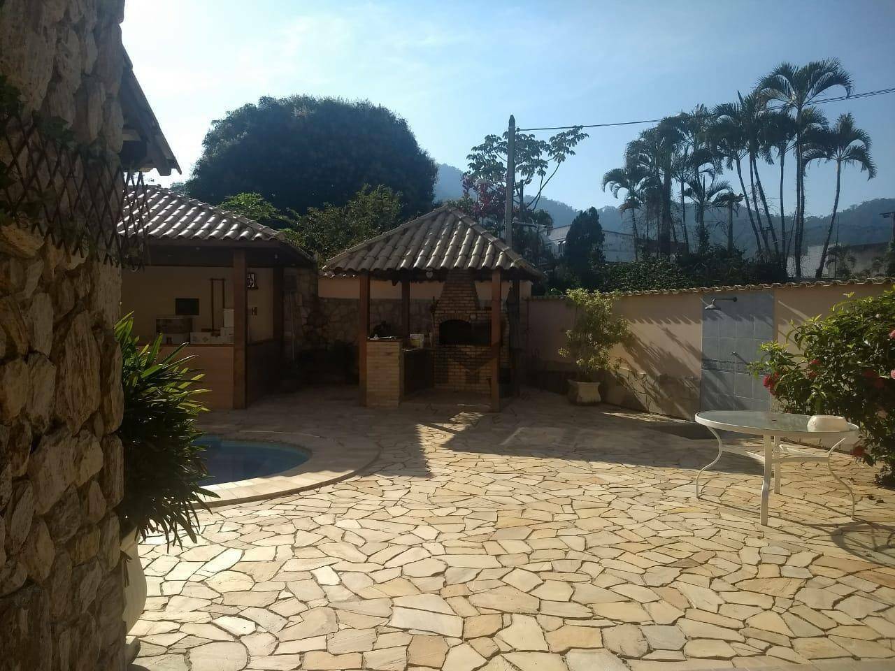 Casa à venda com 3 quartos, 500m² - Foto 8