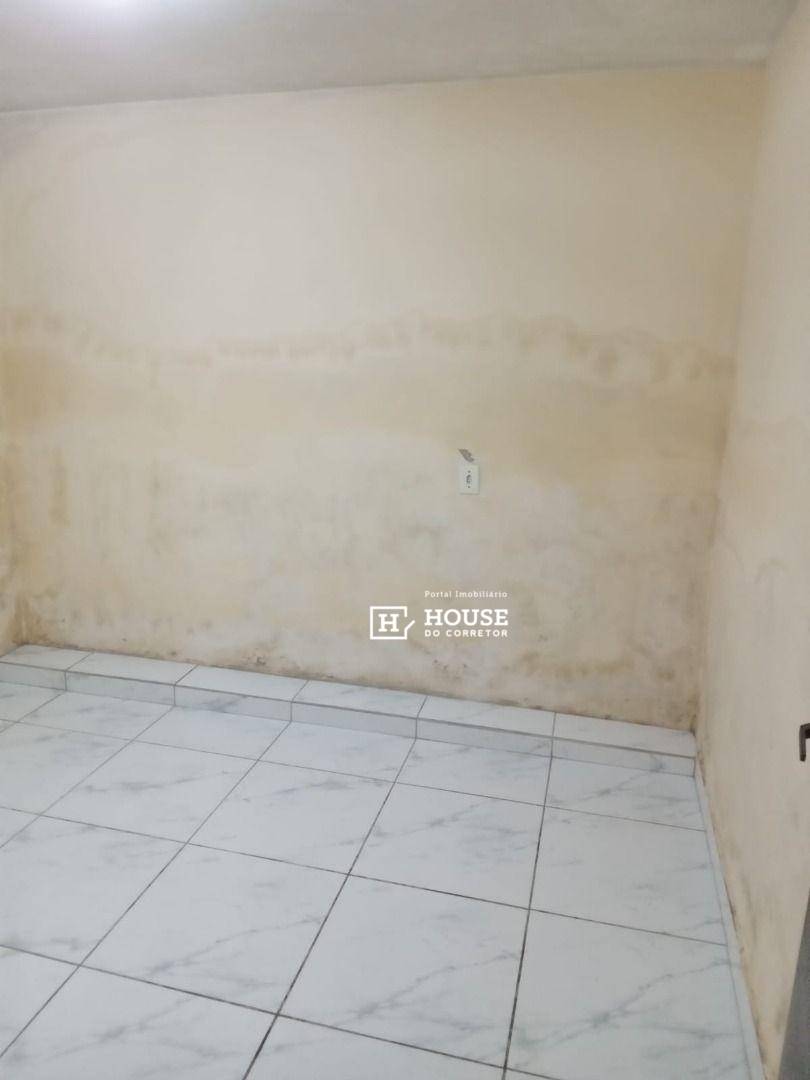 Casa à venda com 2 quartos, 82m² - Foto 5
