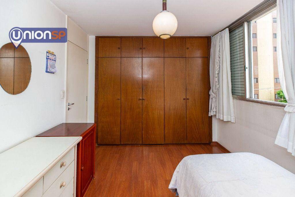 Apartamento à venda com 3 quartos, 111m² - Foto 7