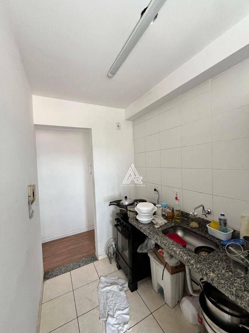 Apartamento à venda com 2 quartos, 56m² - Foto 18