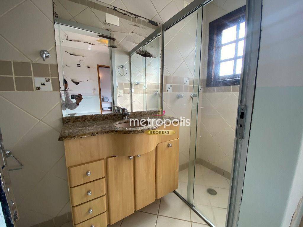 Sobrado à venda com 4 quartos, 690m² - Foto 38