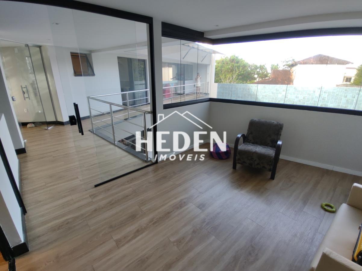 Casa à venda com 4 quartos, 450m² - Foto 14