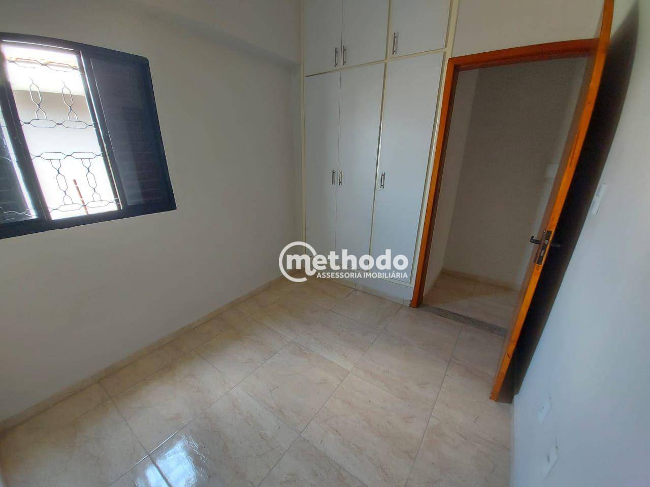 Casa para alugar com 3 quartos, 120m² - Foto 16