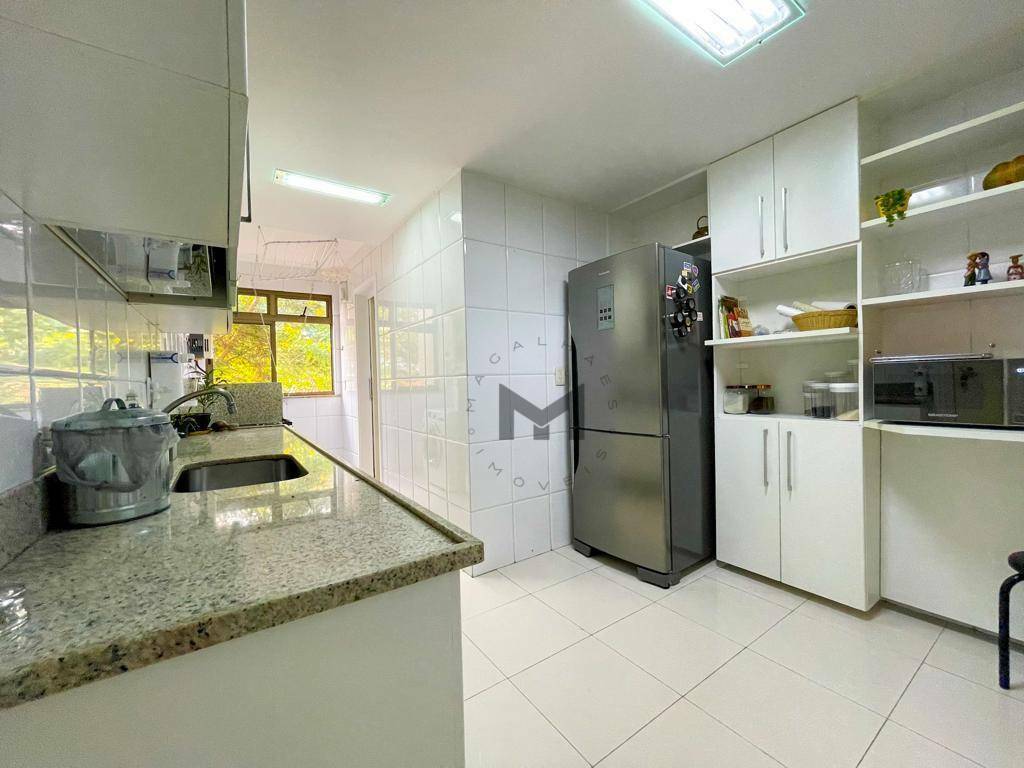 Apartamento à venda com 3 quartos, 120m² - Foto 4