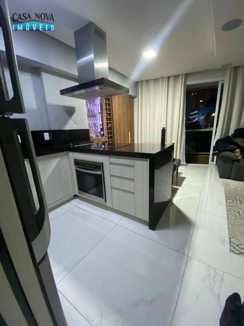 Apartamento à venda e aluguel com 1 quarto, 56m² - Foto 7
