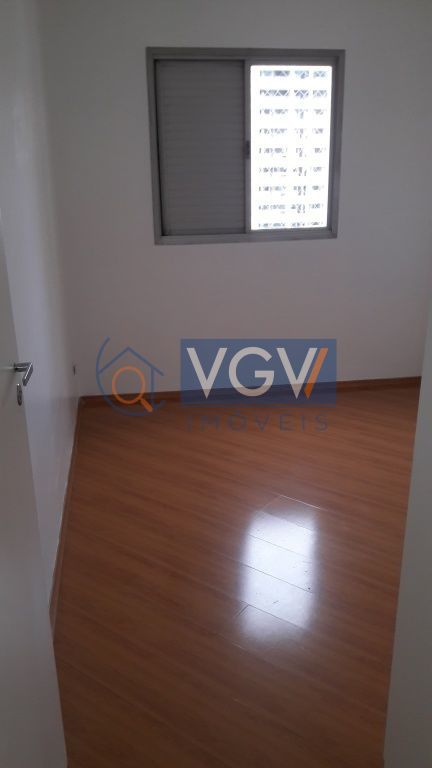 Apartamento à venda com 2 quartos, 66m² - Foto 7