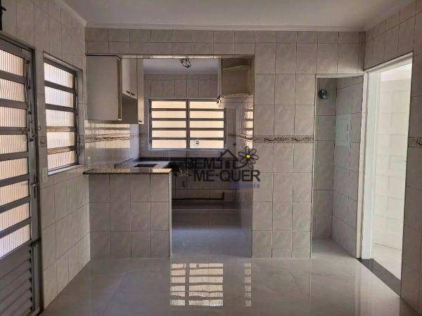 Sobrado à venda com 3 quartos, 259m² - Foto 15