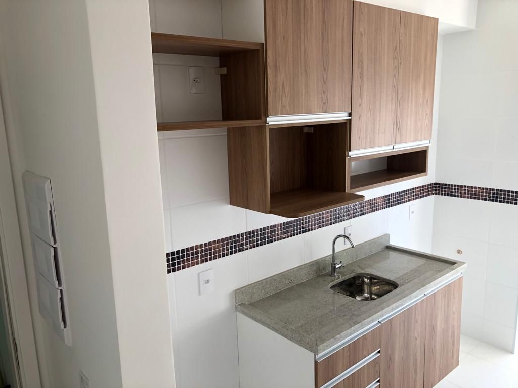 Apartamento à venda com 3 quartos, 81m² - Foto 5