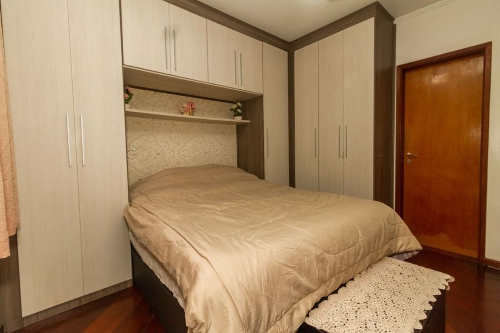 Apartamento à venda com 3 quartos, 100m² - Foto 5