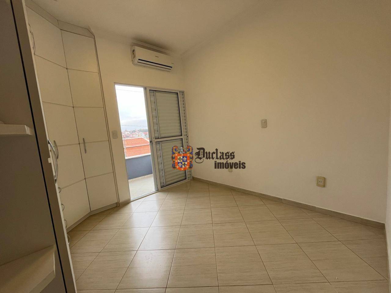 Sobrado à venda com 3 quartos, 180m² - Foto 46