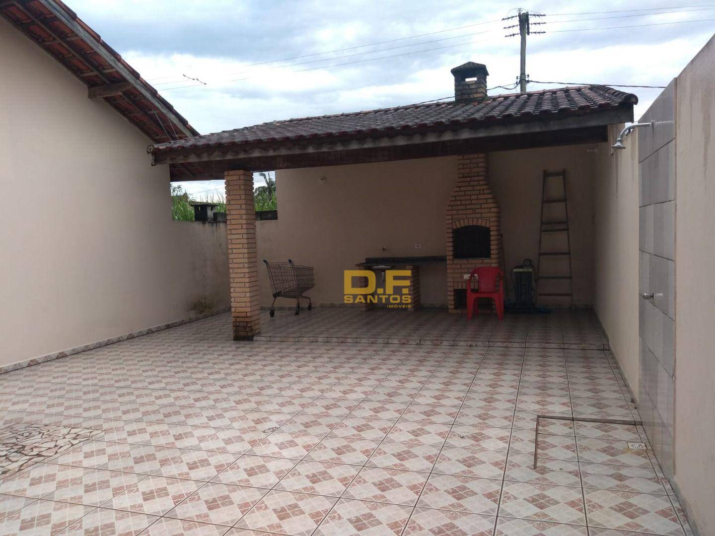 Casa à venda com 2 quartos, 47m² - Foto 12