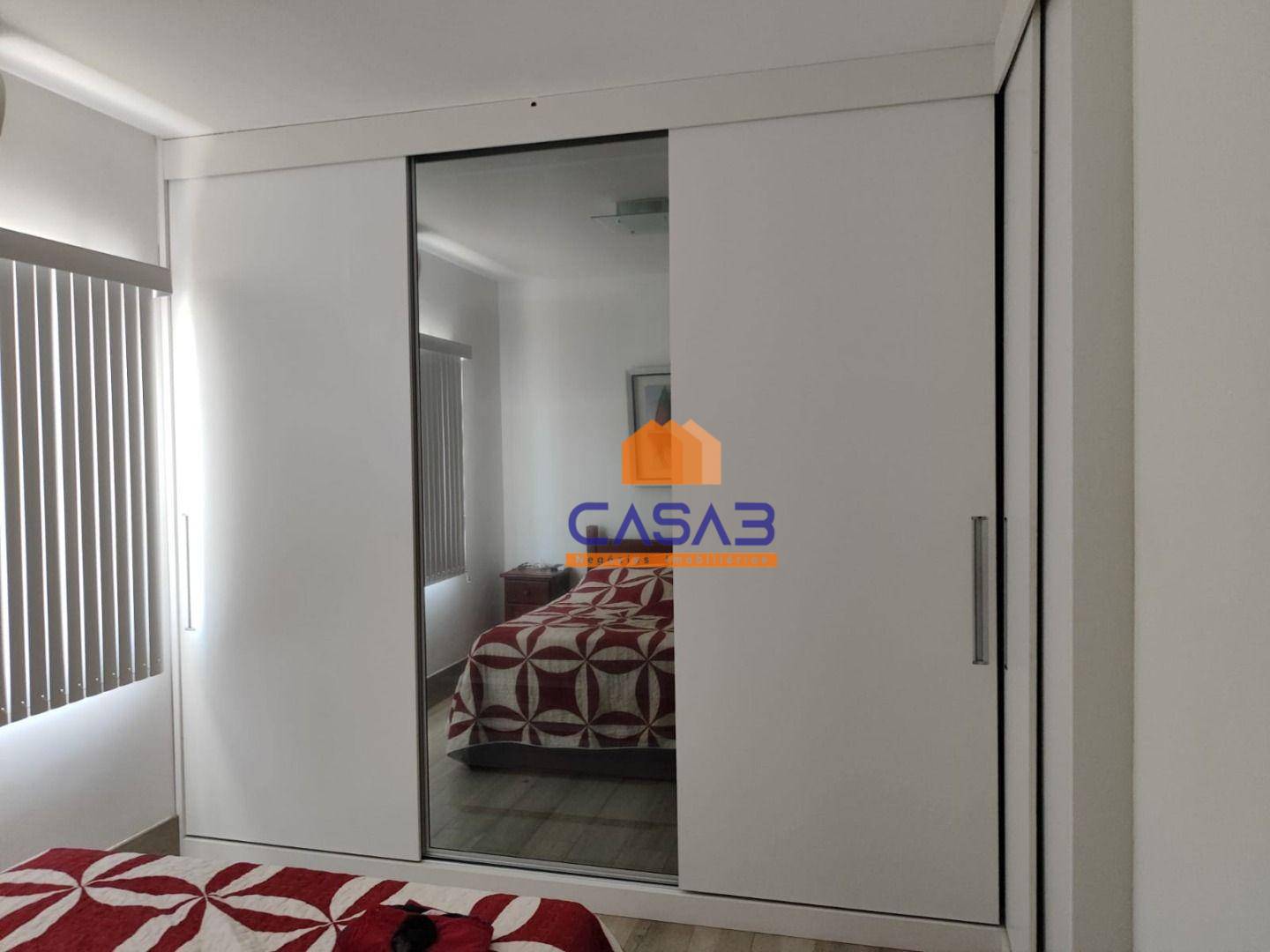 Casa à venda com 4 quartos, 131m² - Foto 19