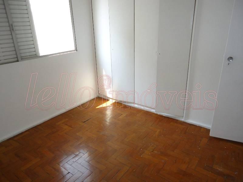 Apartamento para alugar com 3 quartos, 96m² - Foto 4