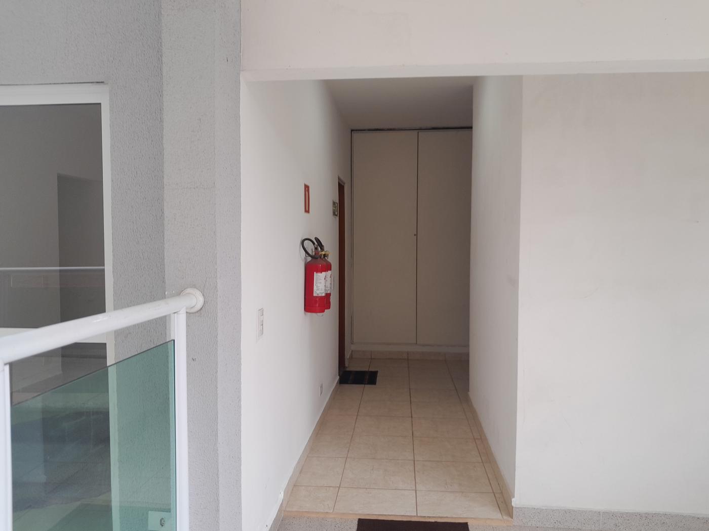 Apartamento para alugar com 3 quartos, 78m² - Foto 5