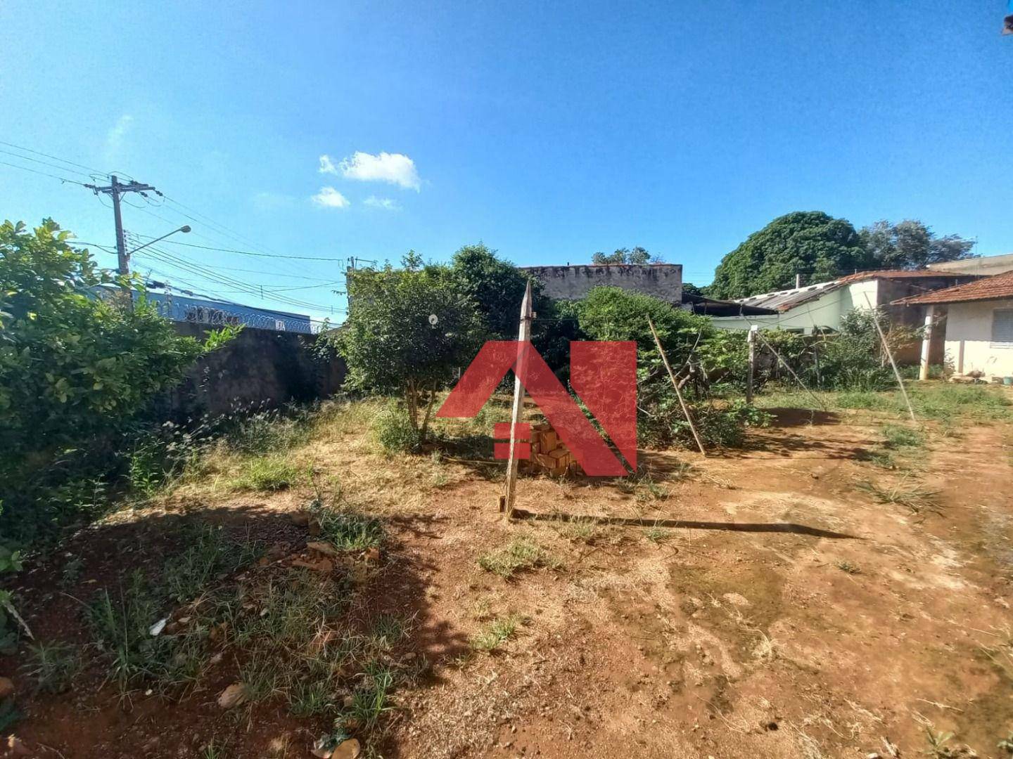 Casa à venda com 3 quartos, 300m² - Foto 24