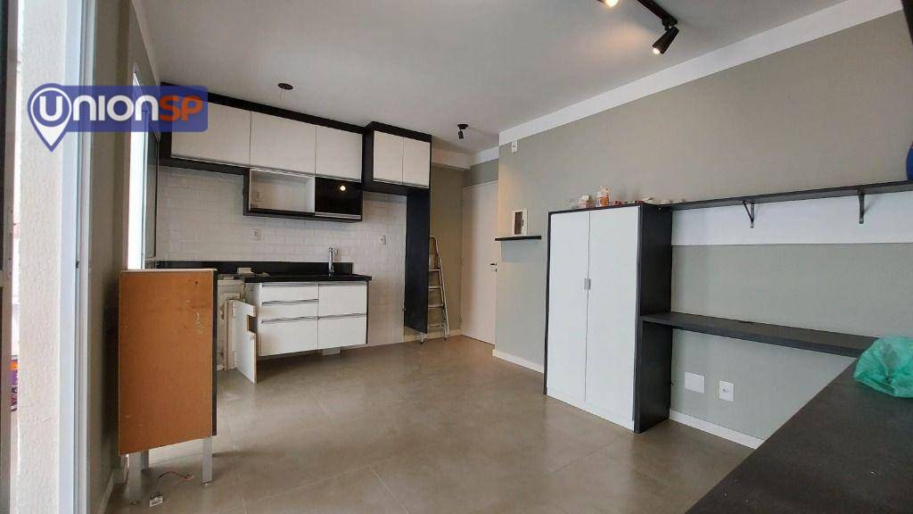 Apartamento à venda com 1 quarto, 40m² - Foto 3