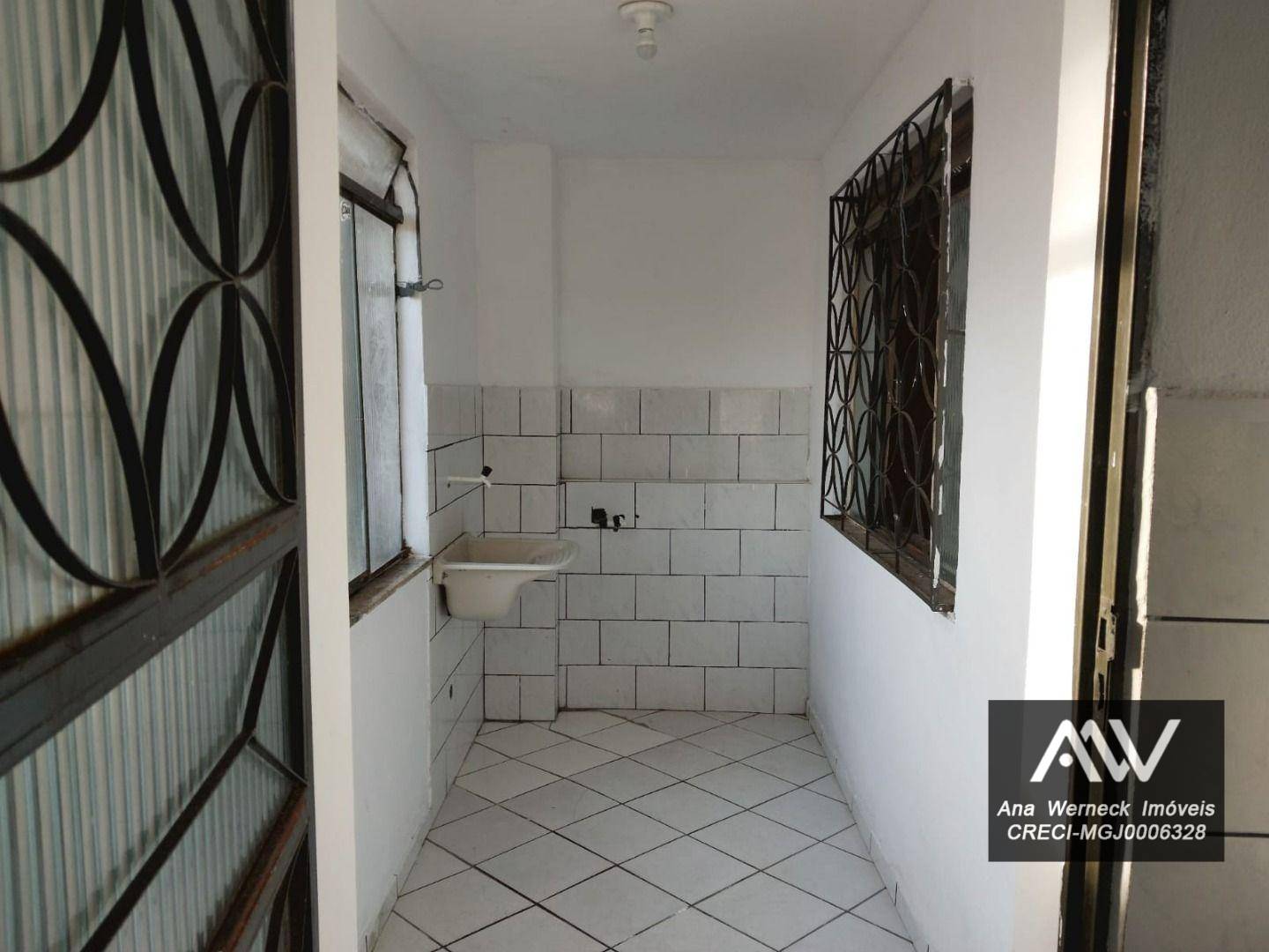 Apartamento para alugar com 3 quartos, 70m² - Foto 12