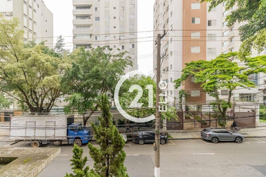 Apartamento à venda com 1 quarto, 42m² - Foto 17