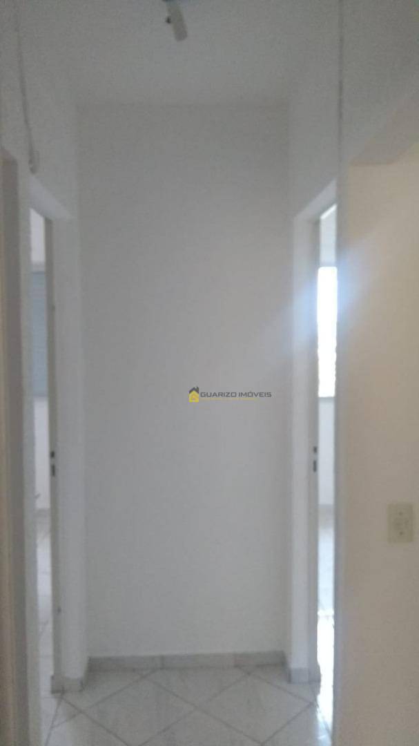 Apartamento à venda com 2 quartos, 55m² - Foto 2