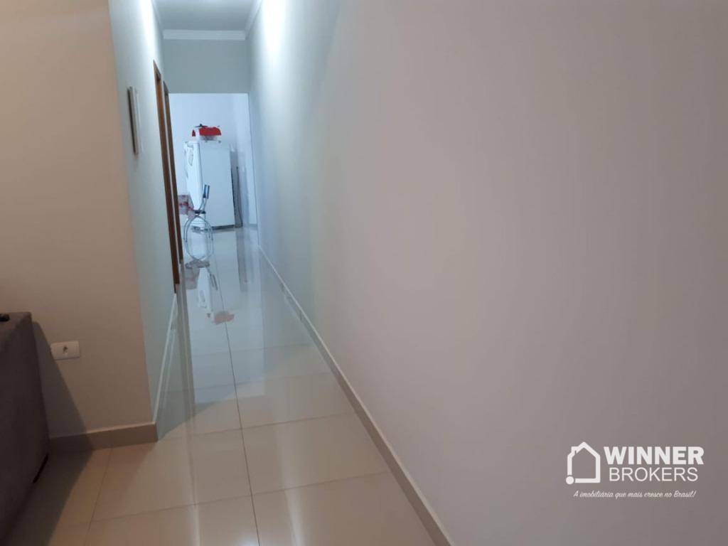 Casa à venda com 2 quartos, 93m² - Foto 4