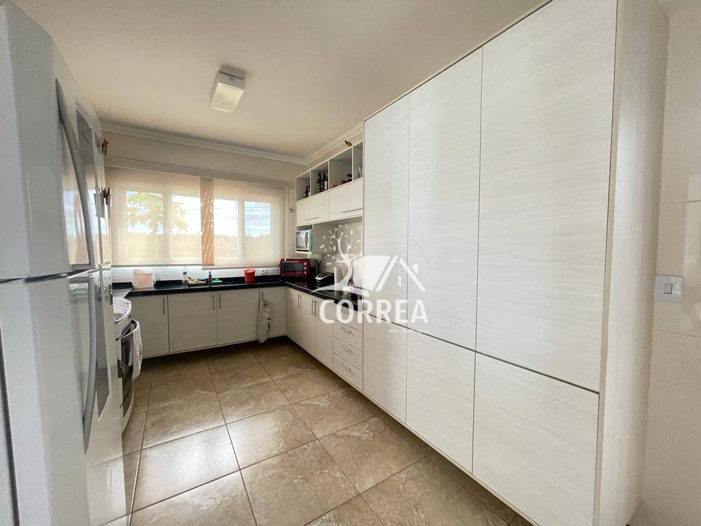 Chácara à venda com 4 quartos, 208m² - Foto 11