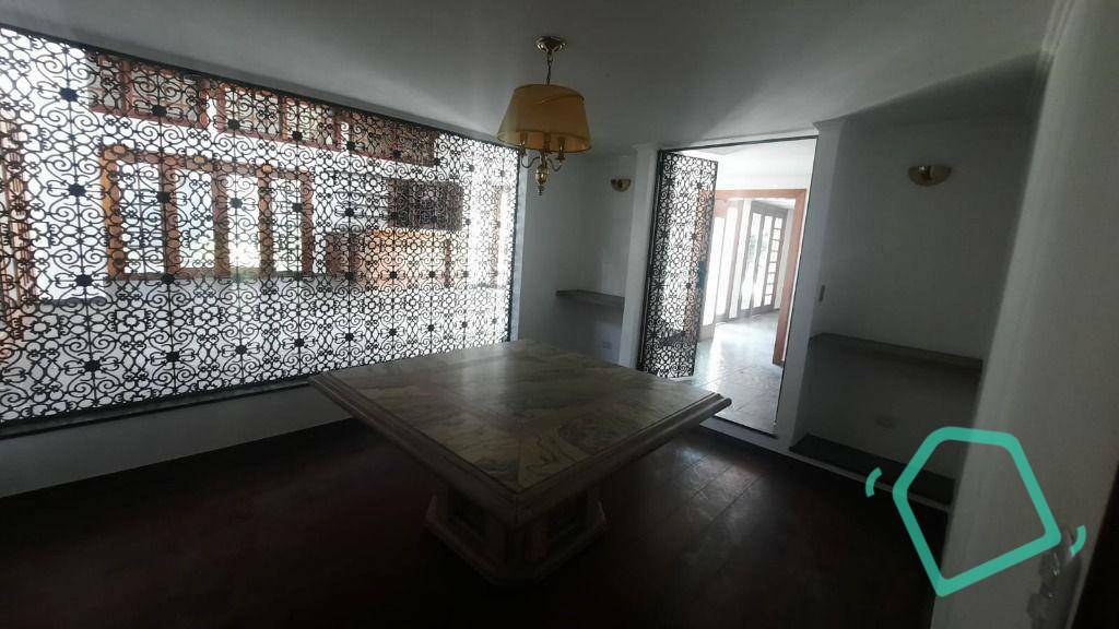 Casa de Condomínio à venda e aluguel com 3 quartos, 450m² - Foto 36