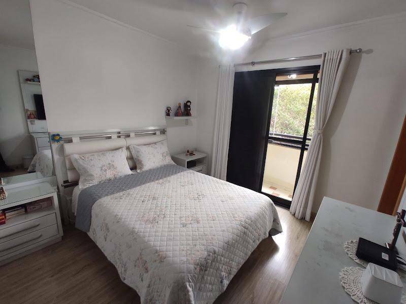 Apartamento à venda com 3 quartos, 100m² - Foto 34