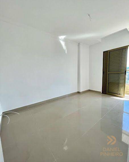 Apartamento à venda com 2 quartos, 61m² - Foto 10