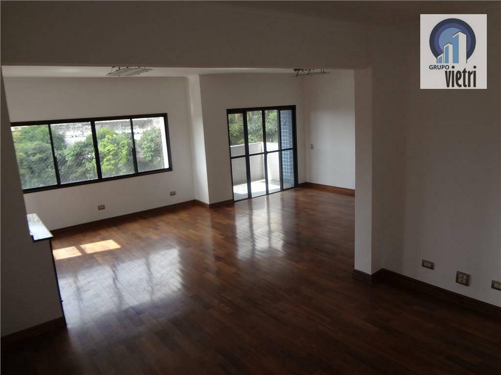 Apartamento à venda com 3 quartos, 174m² - Foto 1