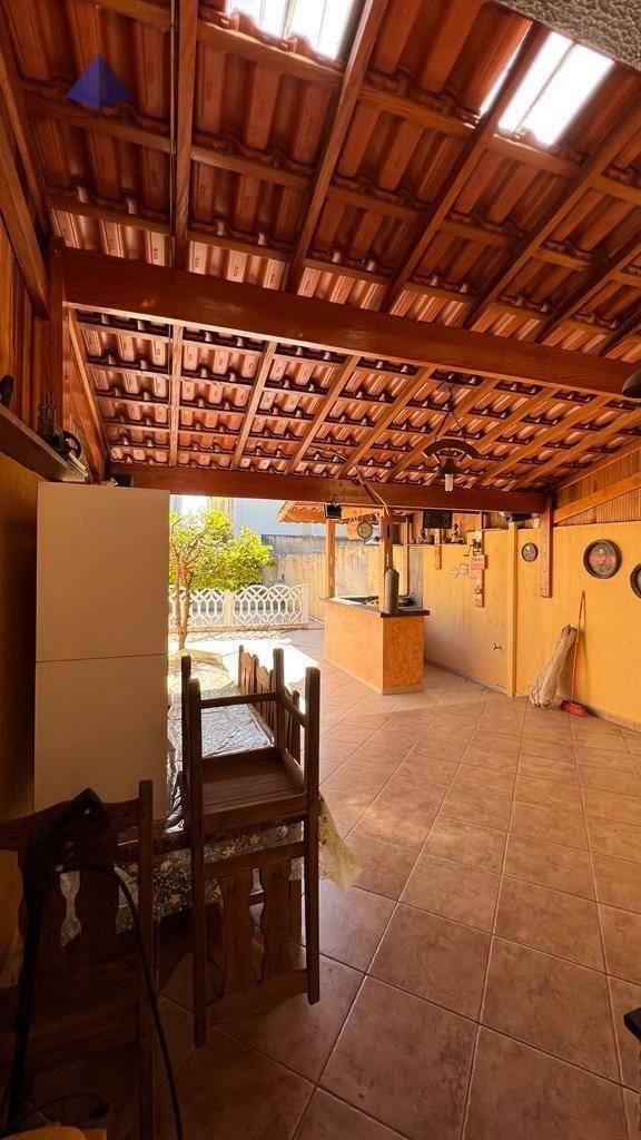 Sobrado à venda com 4 quartos, 250M2 - Foto 23