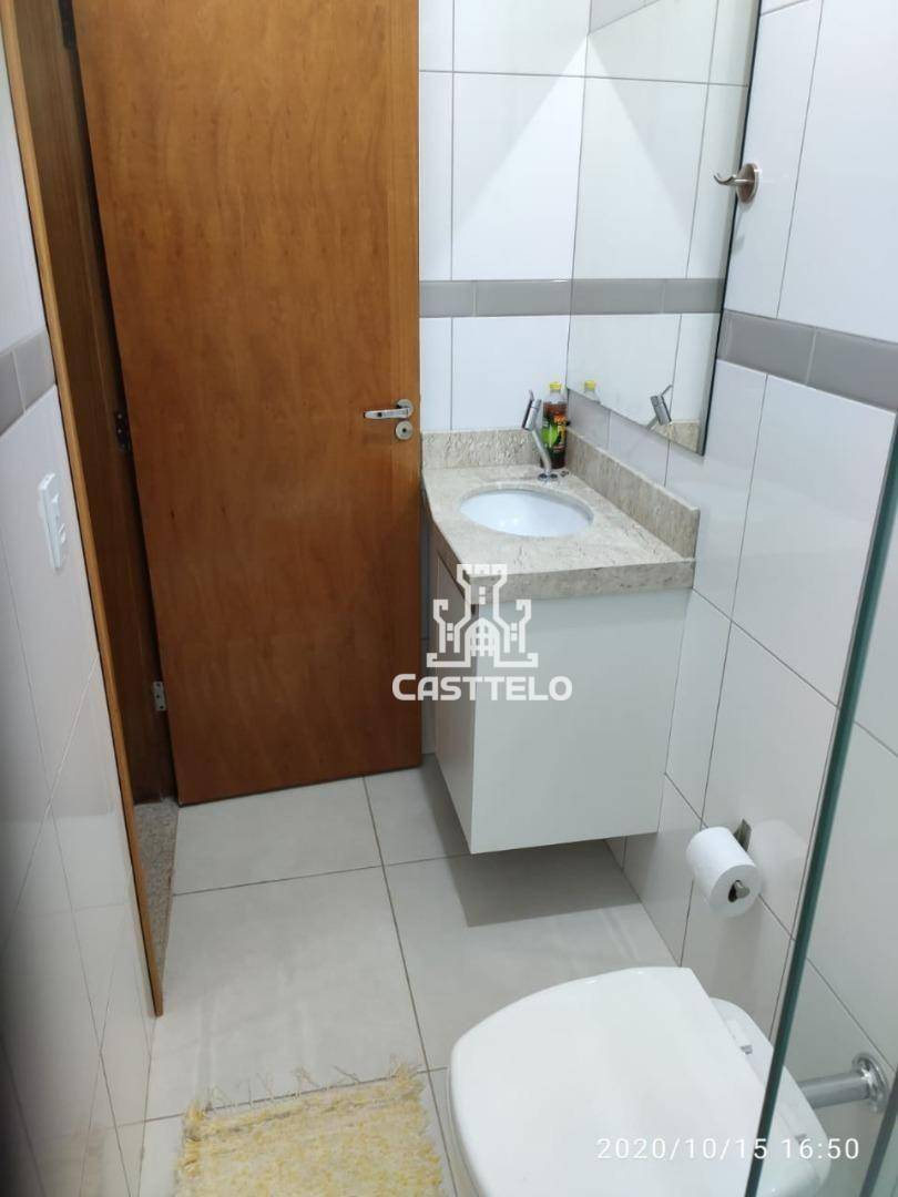 Casa à venda com 2 quartos, 100m² - Foto 9