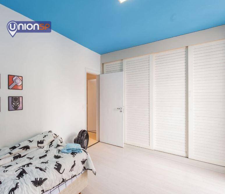 Apartamento à venda com 4 quartos, 210m² - Foto 9