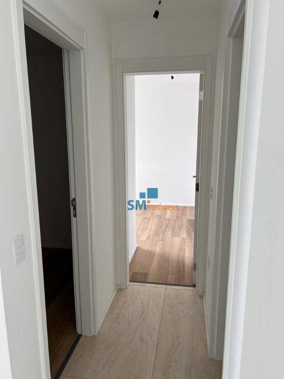 Apartamento à venda com 2 quartos, 70m² - Foto 12