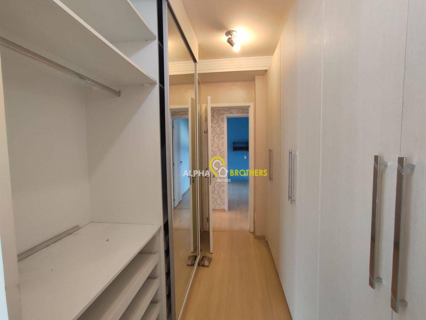 Apartamento à venda com 4 quartos, 202m² - Foto 16