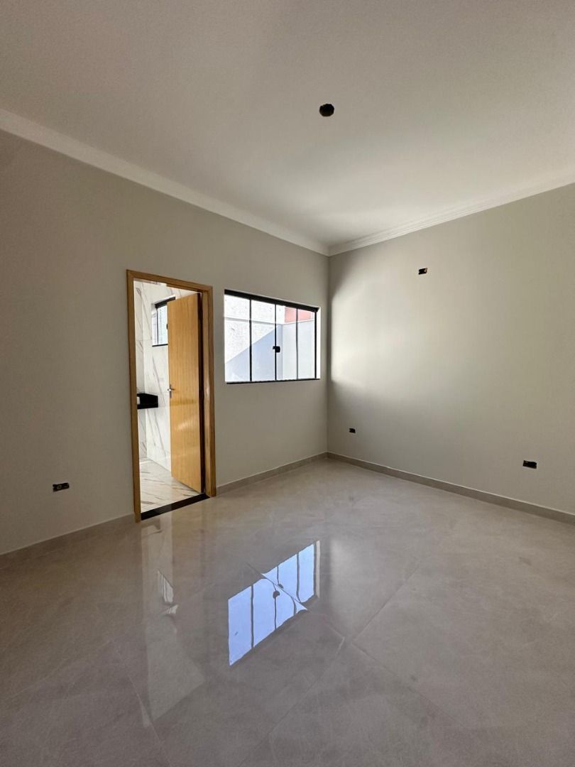 Casa à venda com 3 quartos, 80m² - Foto 12