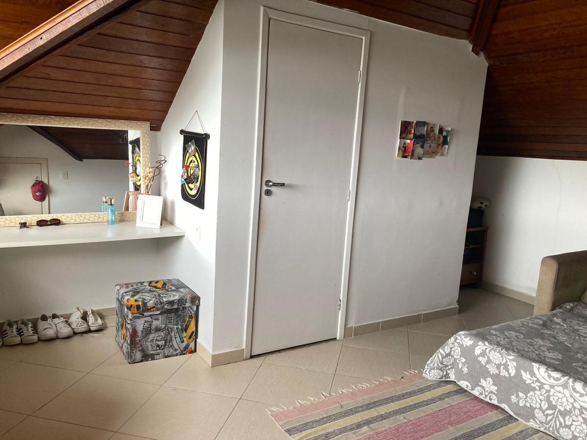 Casa de Condomínio à venda com 4 quartos, 250m² - Foto 33