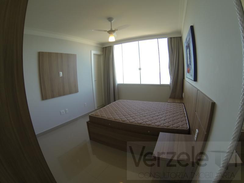 Apartamento à venda com 4 quartos, 180m² - Foto 22