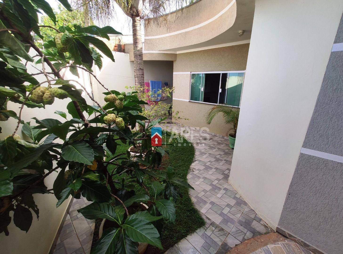 Casa à venda com 3 quartos, 136m² - Foto 11