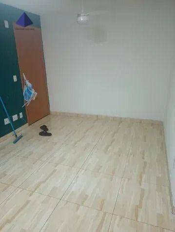 Apartamento à venda com 2 quartos, 42m² - Foto 7