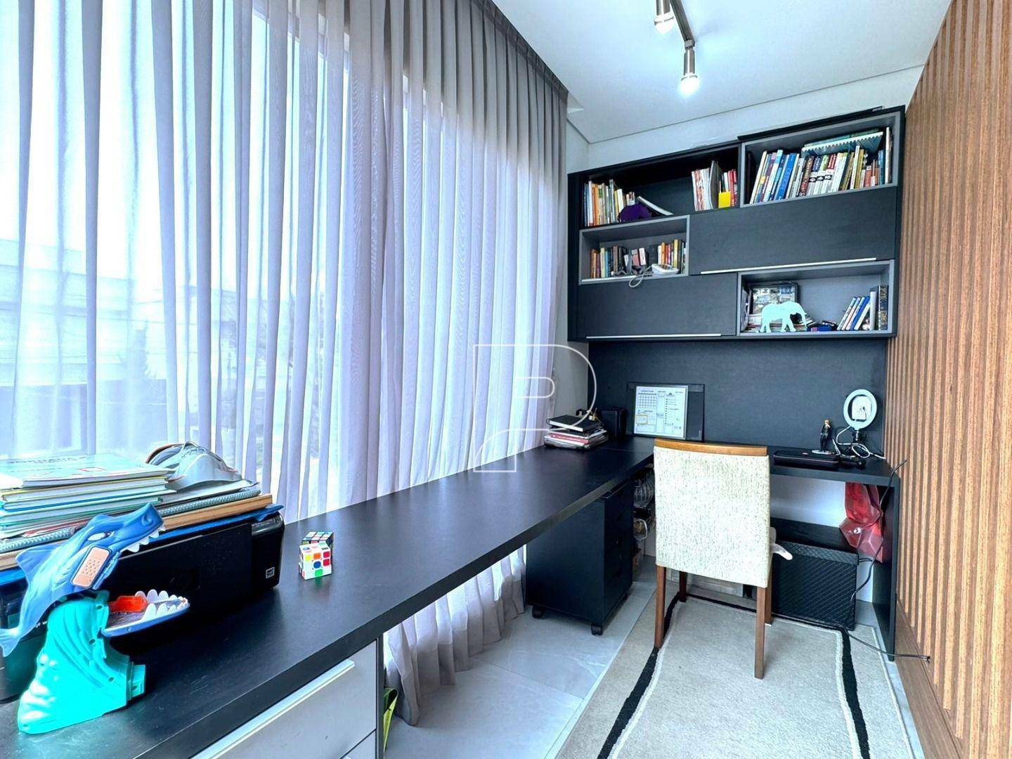 Casa de Condomínio à venda com 4 quartos, 212m² - Foto 12