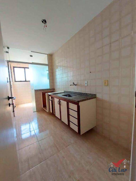 Apartamento à venda com 2 quartos, 60m² - Foto 8