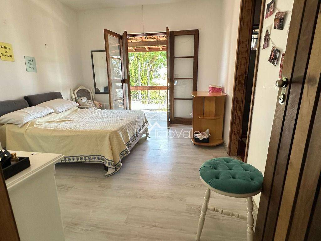 Casa à venda e aluguel com 3 quartos, 375m² - Foto 28