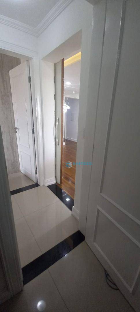 Apartamento à venda com 2 quartos, 65m² - Foto 23